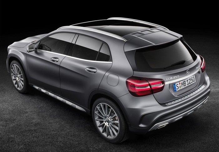 Mercedes Benz Clase Gla 200d Amg Line 5p Del 2015 Ficha