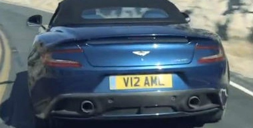 Aston Martin Vanquish Volante: espectáculo en movimiento