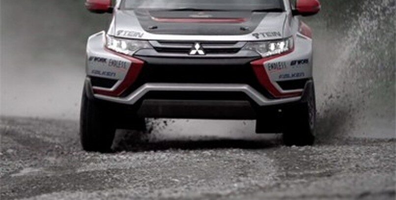 Vídeo: Mitsubishi Outlander PHEV