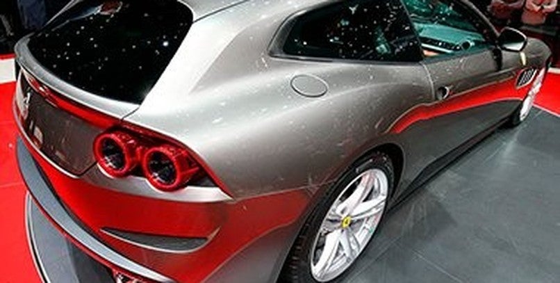 Vídeo del debut del Ferrari GTC4Lusso en el Salón de Ginebra