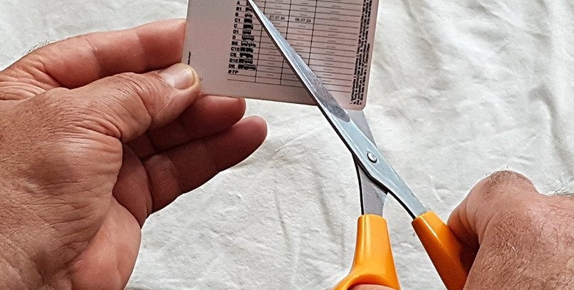 Circular impunemente por Europa se va a acabar: podrías perder el carnet en cualquier país
