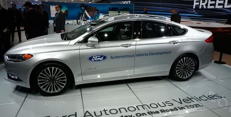 Nuevo Ford Mondeo híbrido autónomo