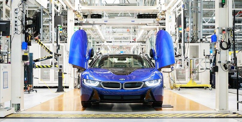 El último BMW i8 sale de la cadena de montaje