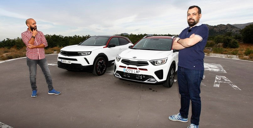 VÍDEO| KIA Stonic 2021 vs Opel Mokka 2021: asalto al poder