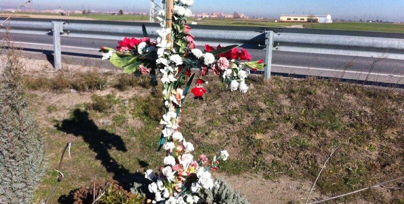 Nace “Memoriales en carretera”, la web de ayuda a las familias de fallecidos en accidentes de tráfico