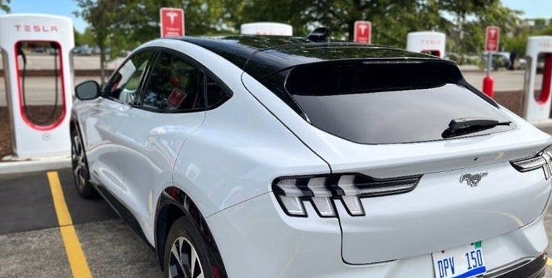 Desde 2024, los Ford eléctricos serán un poco más Tesla