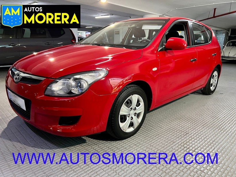 Hyundai i30 1.4 110cv. Estado impecable. Pocos km.