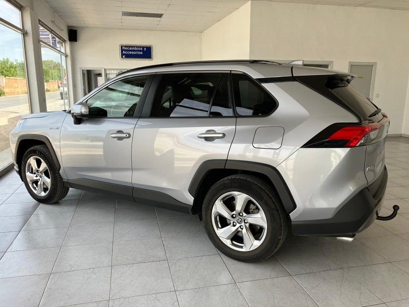 TOYOTA RAV-4 2.5 hybrid 2WD Advance Plus