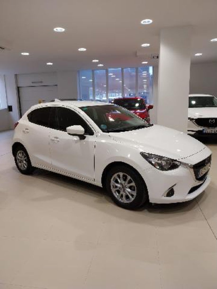 MAZDA Mazda2 1.5 Skyactiv-g Evolution Navy 66kW