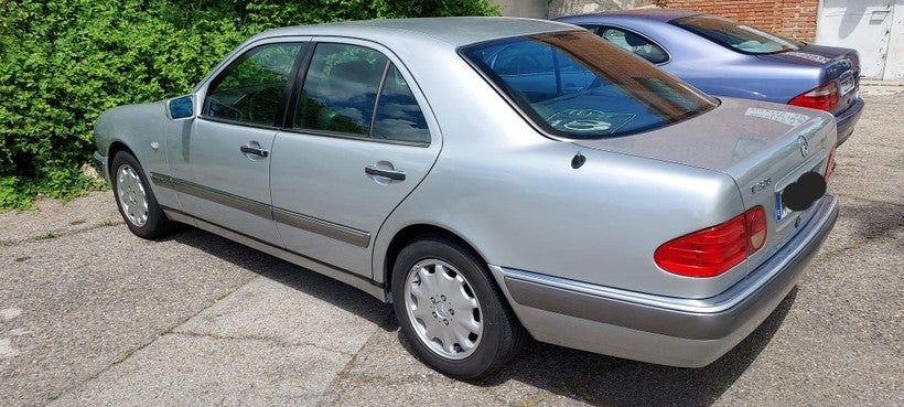 MERCEDES-BENZ Clase E 320