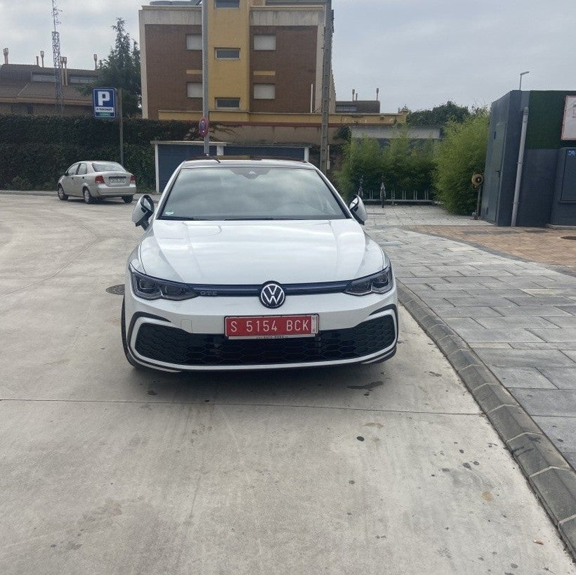 VOLKSWAGEN Golf 1.4 TSI GTE 180kW