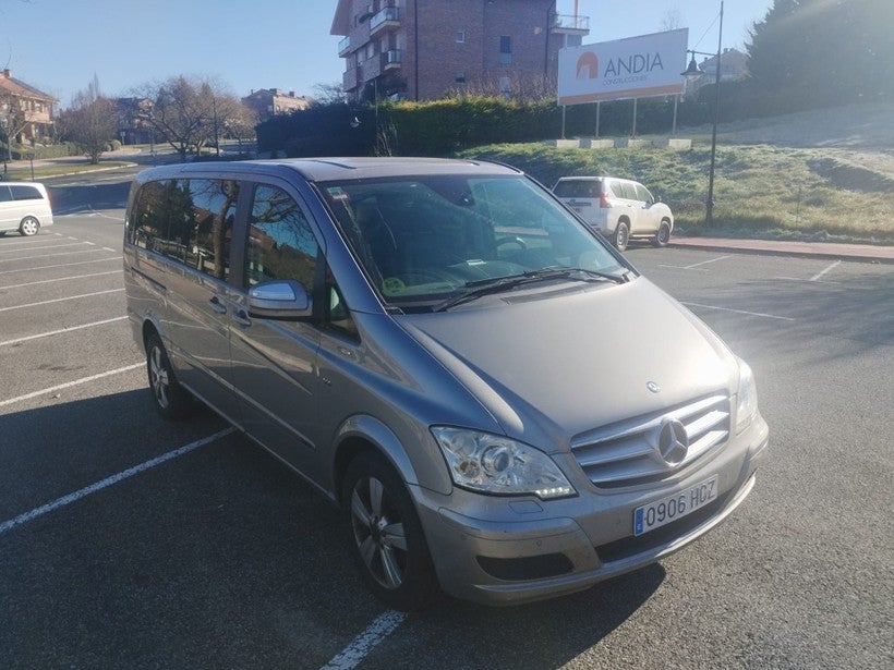 MERCEDES-BENZ Viano 3.0CDI Ambiente Compacto Aut.