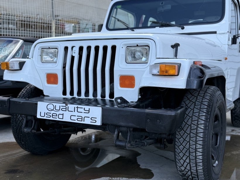 JEEP Wrangler 2.5 Hard Top Base