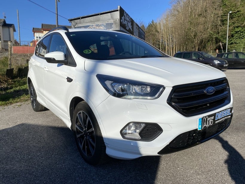 FORD Kuga 2.0TDCi Auto S&S ST-Line 4x2 150