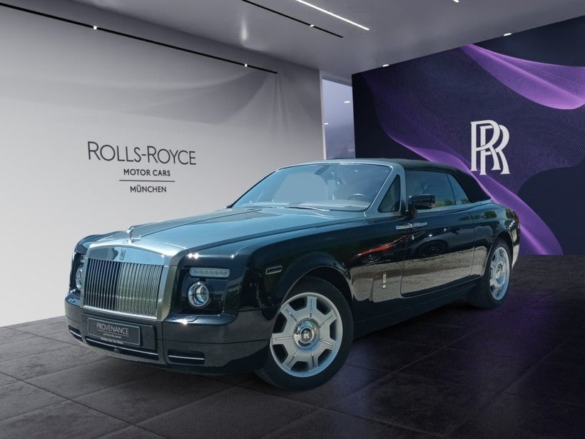 ROLLS-ROYCE Phantom Drophead Coupé