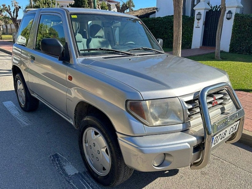 MITSUBISHI Montero iO 1.8 MPI