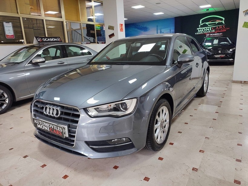 AUDI A3 1.6TDI CD Attraction