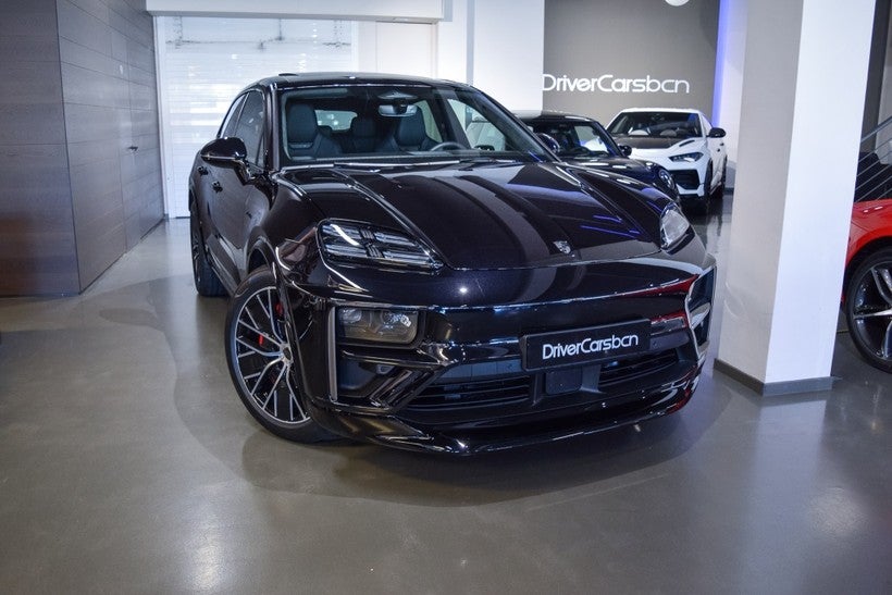 PORSCHE Macan Turbo