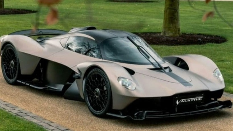 ASTON MARTIN Valkyrie Coupé