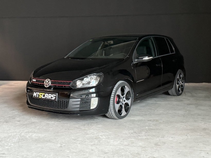 VOLKSWAGEN Golf 2.0 TSI GTI