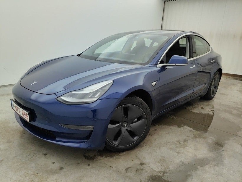 TESLA Model 3 Long-Range RWD