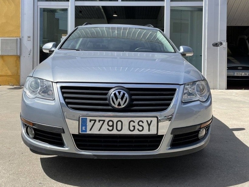 VOLKSWAGEN Passat Variant 2.0TDI CR Edition Plus DSG