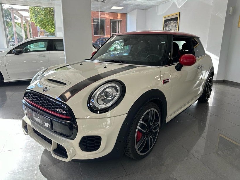 MINI Mini John Cooper Works Aut.