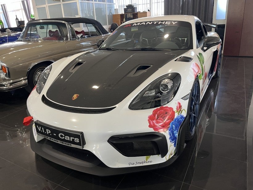 PORSCHE Cayman GT4 RS PDK