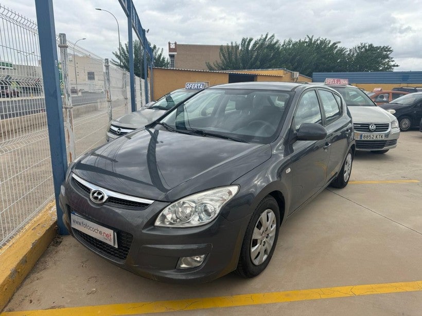 HYUNDAI i30 1.6CRDi Classic 90