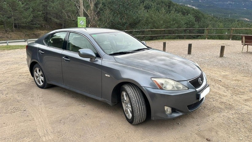 LEXUS IS 220d Premium Cambio 2.4