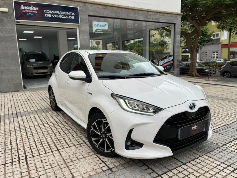 TOYOTA Yaris 120H 1.5 Style Plus