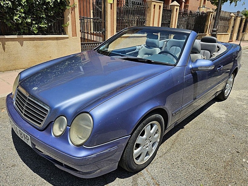 MERCEDES-BENZ Clase CLK Cabrio 200 K Avantgarde