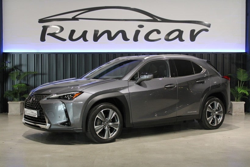 LEXUS UX 300e Luxury