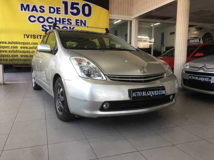 TOYOTA Prius 1.5 VVT-i HSD