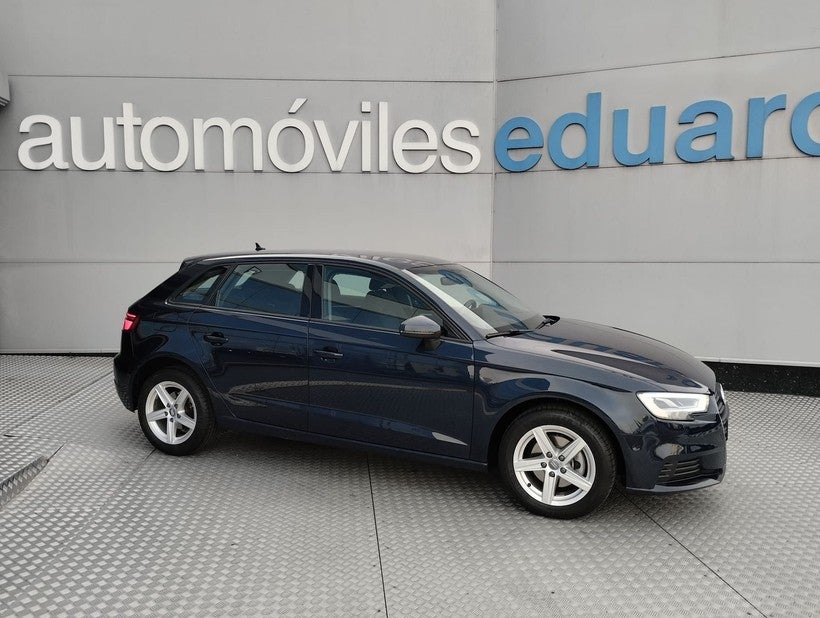 Audi A3 30 TDI 116cv S tronic Black line