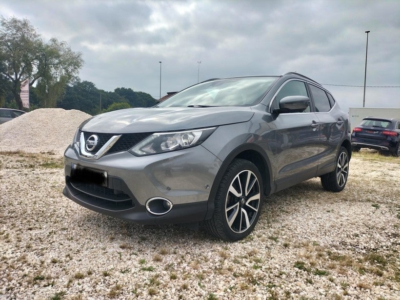 NISSAN Qashqai 1.6dCi Tekna Premium 4x2