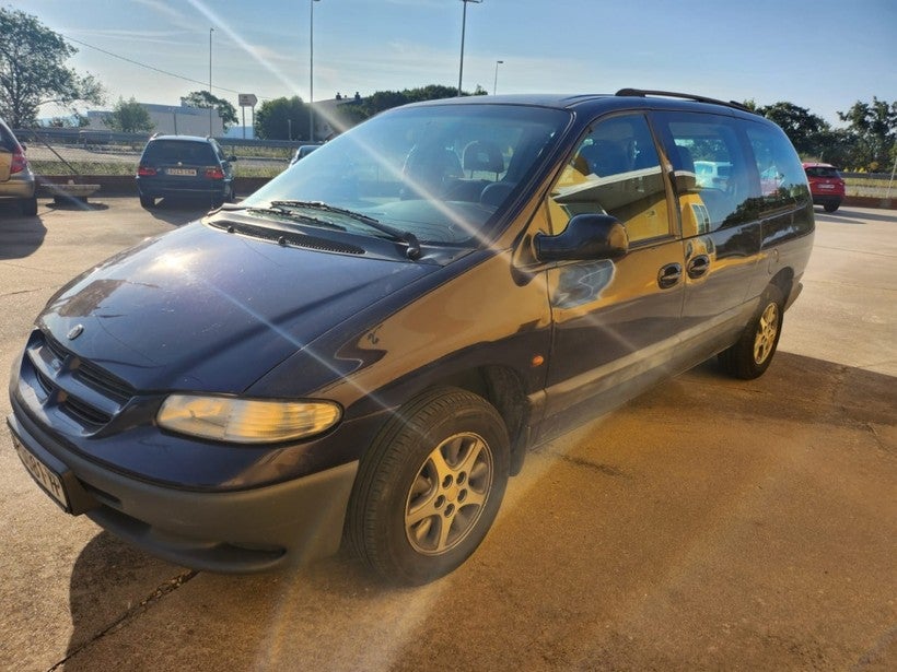 CHRYSLER Voyager Grand 3.3 LE Aut.