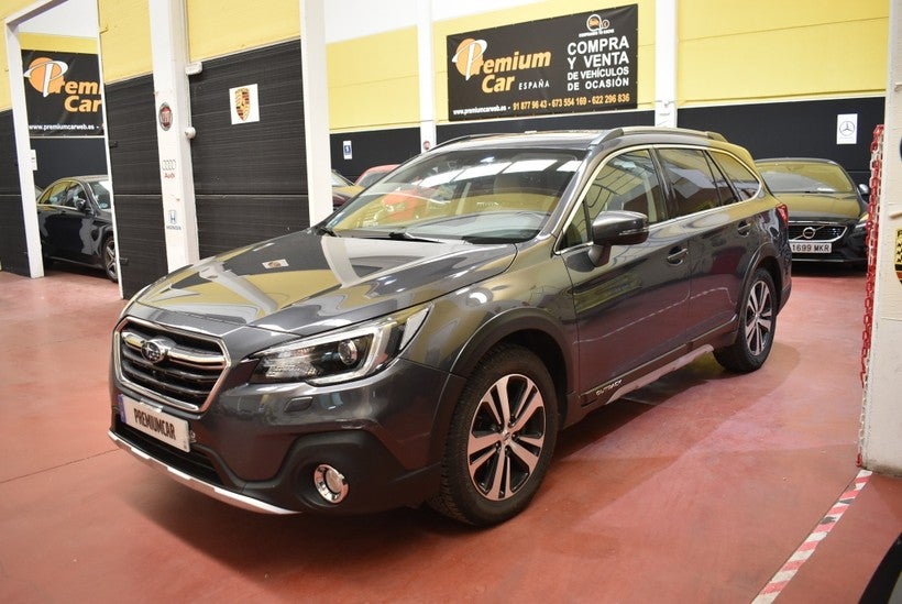 SUBARU Outback 2.5i Executive Plus S CVT