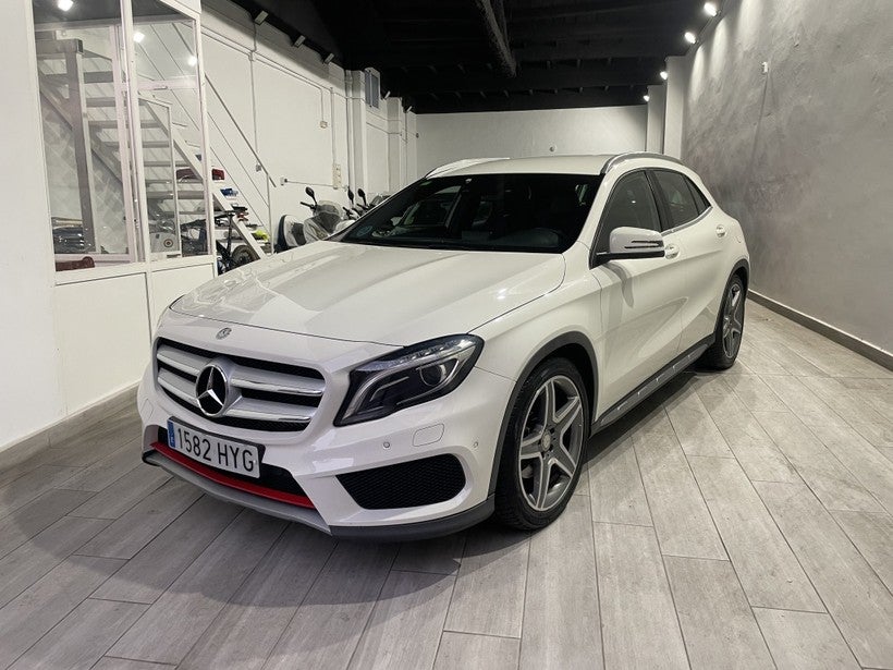 MERCEDES-BENZ Clase GLA 220CDI AMG Line 7G-DCT