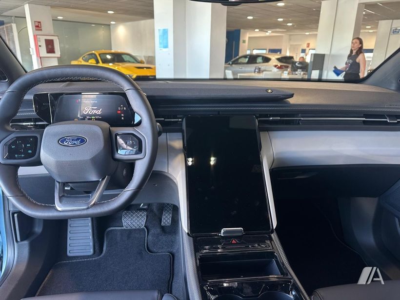 FORD Explorer RWD Rango Extendido Premium 77kWh 4x4, SUV o pickup nuevo ...