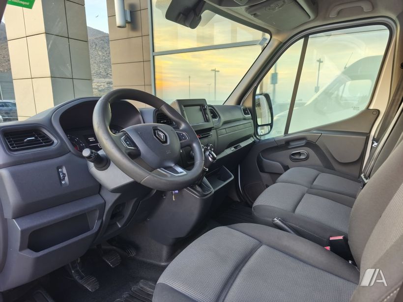RENAULT Master (2020) - 18.500 € en Almería