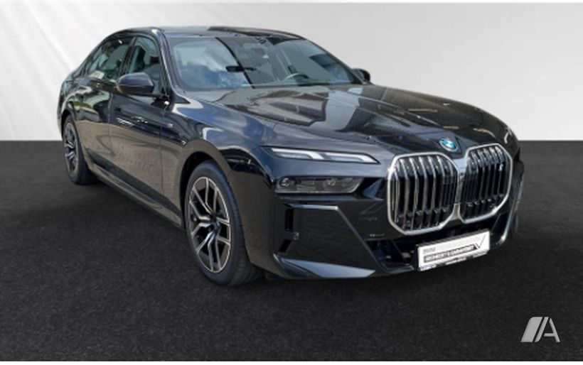 BMW Serie 7 (2024) - 79.900 € en Barcelona