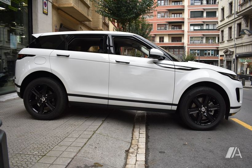 LAND-ROVER Range Rover Evoque Range Rover Evoque 2.0D MHEV HSE AWD Aut. 150