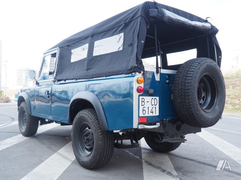 LAND-ROVER Series III (1979) - 29.500 € en Barcelona