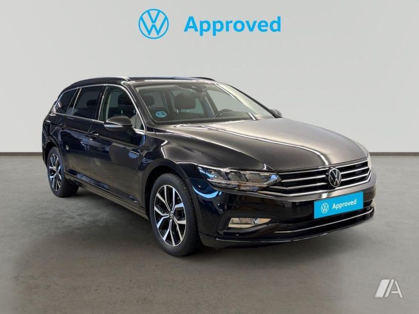 VOLKSWAGEN Passat 2023 22 900 En Burgos