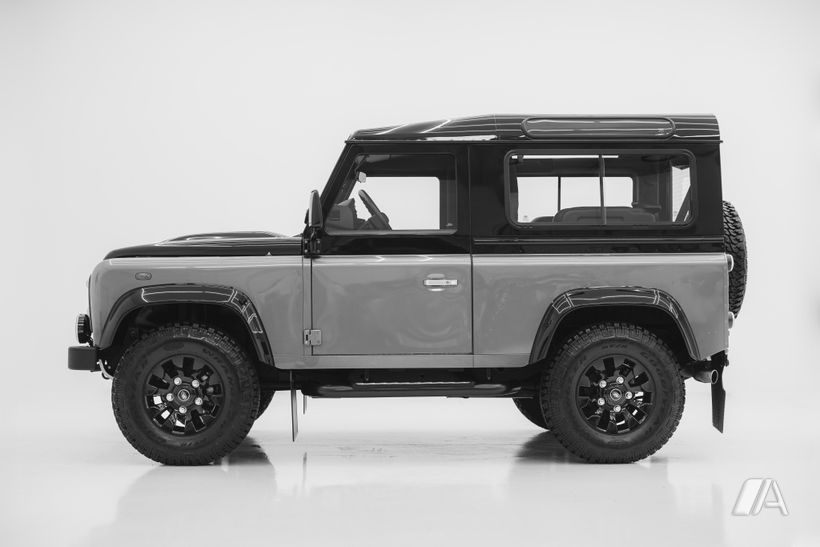 LAND-ROVER Defender (2016) - 124.900 € en Barcelona