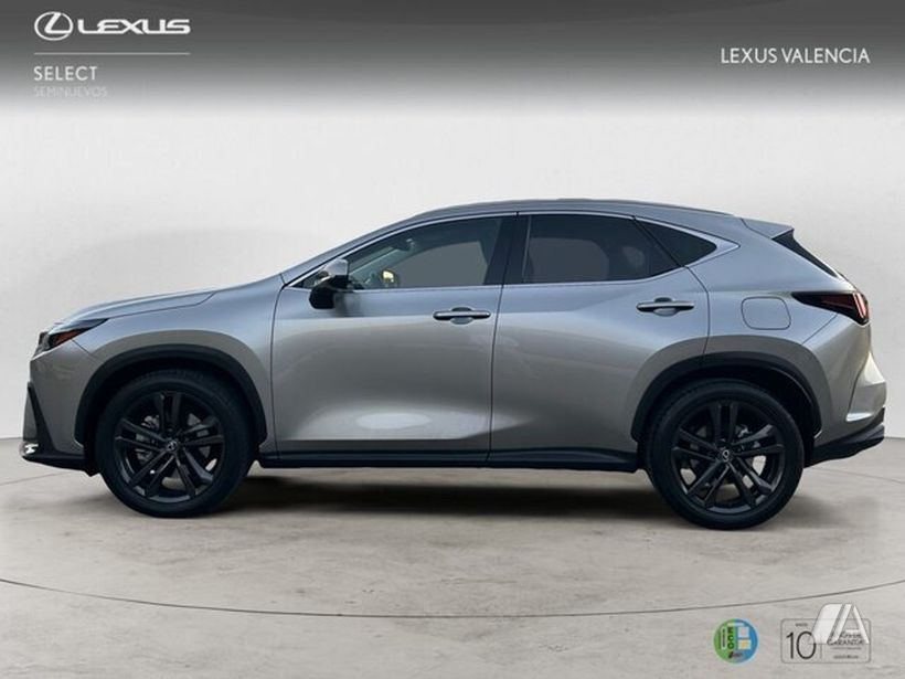 LEXUS NX (2025) - 57.950 € en Valencia