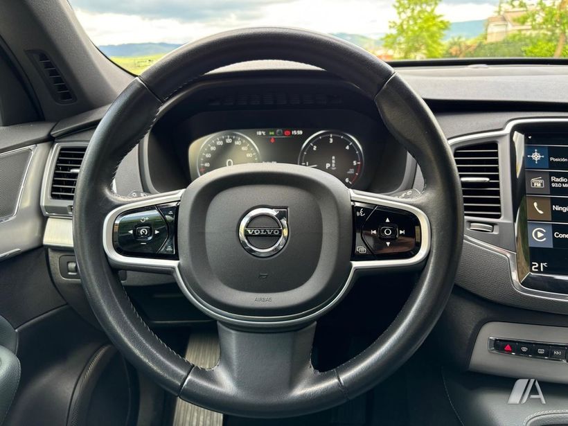 VOLVO XC90 2.0 B5 D AWD Momentum Pro Auto