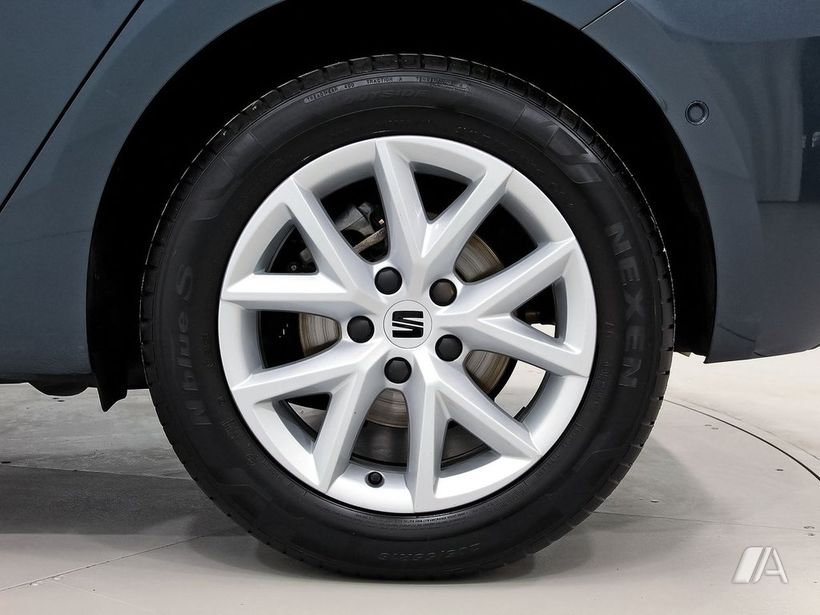 SEAT León (2025) - 20.490 € en Barcelona