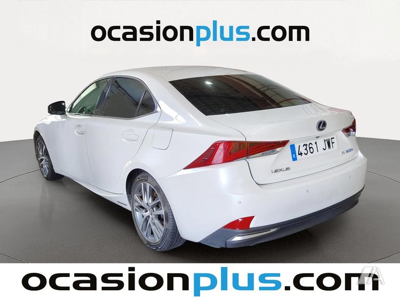 LEXUS IS (2017) - 21.450 € en Madrid